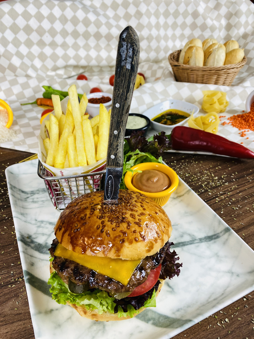 Cheddar Burger