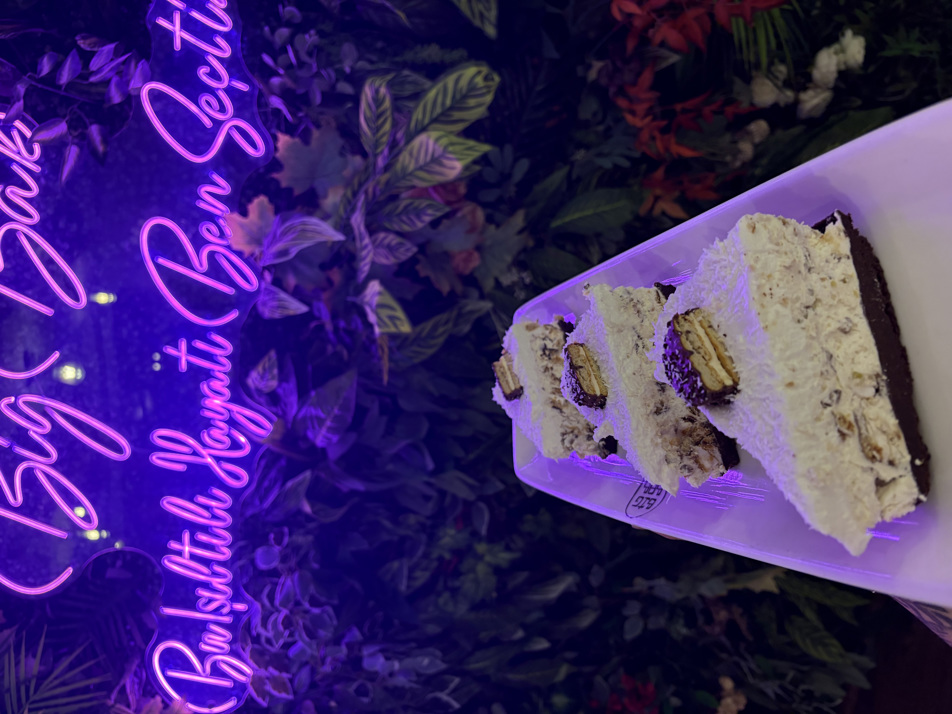 Herkese bi halley oluyo