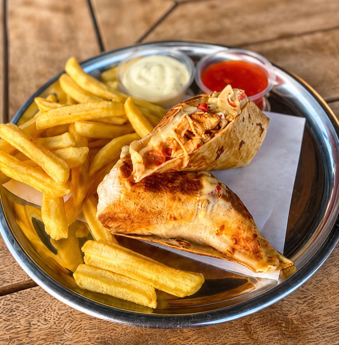 CRISPY CHICKEN WRAP