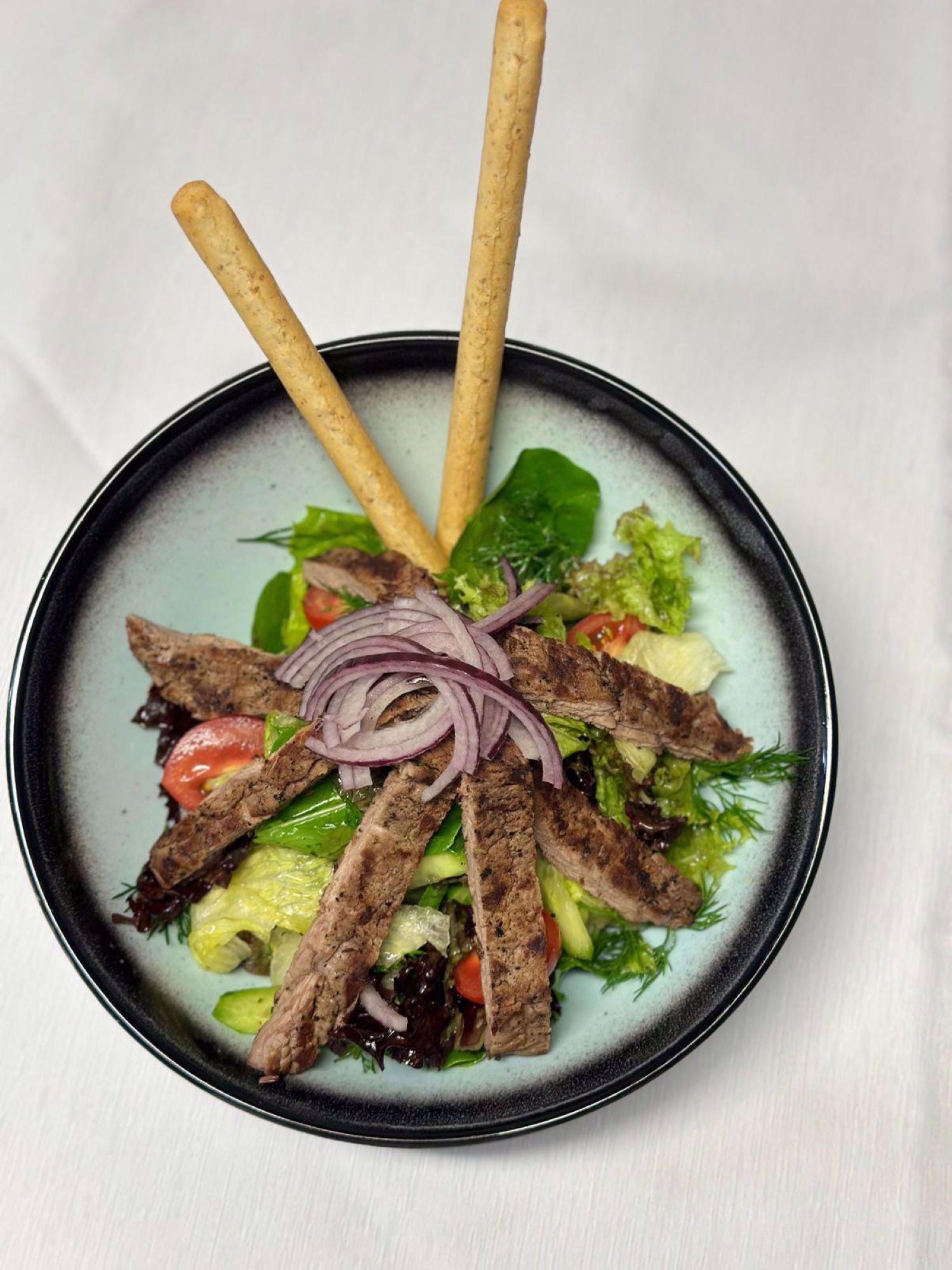 Yaprak Bonfile Salata / Beef Salad     2180 kj