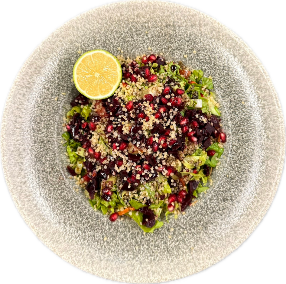 Pancarlı Kinoa Salatası