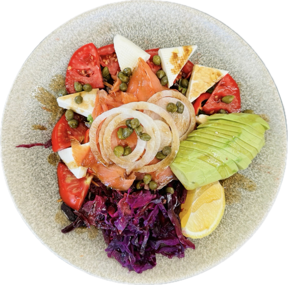Somon Füme mozeralla Salatası (Atıştırmalık)