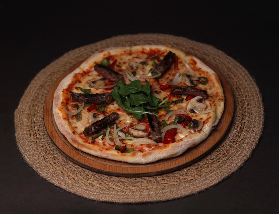 Pizza Di Manzo