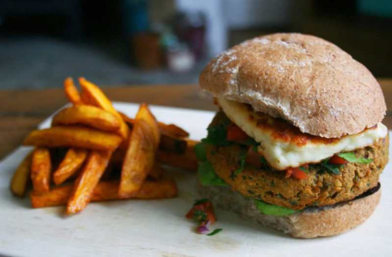 Falafel Burger Menü