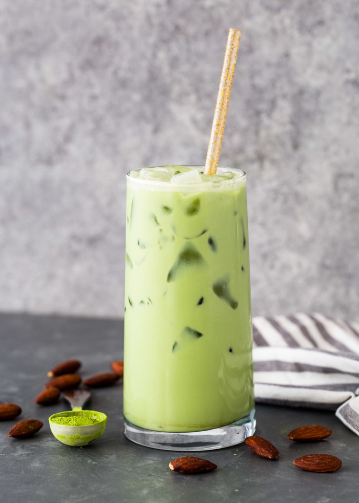 MACHA TEA LATTE (ICED)