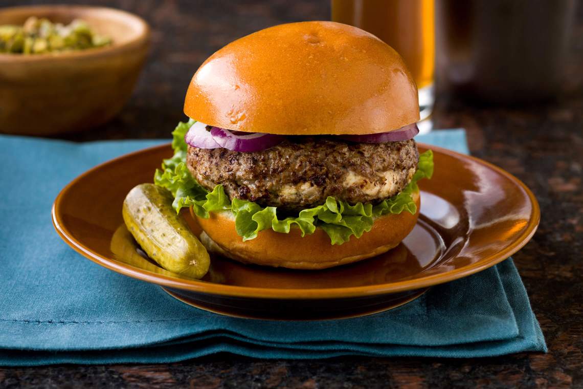 Klasik Hamburger (Classic Burger)