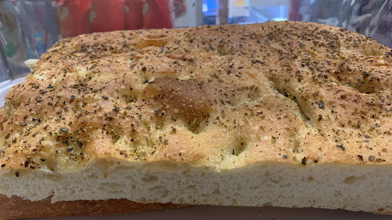 Focaccia- € 10,00 per kg