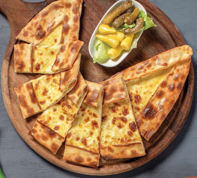 Kaşarlı Pide