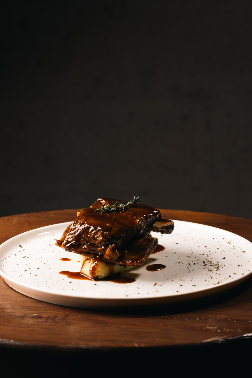 ERİK SOSLU DANA KABURGA 