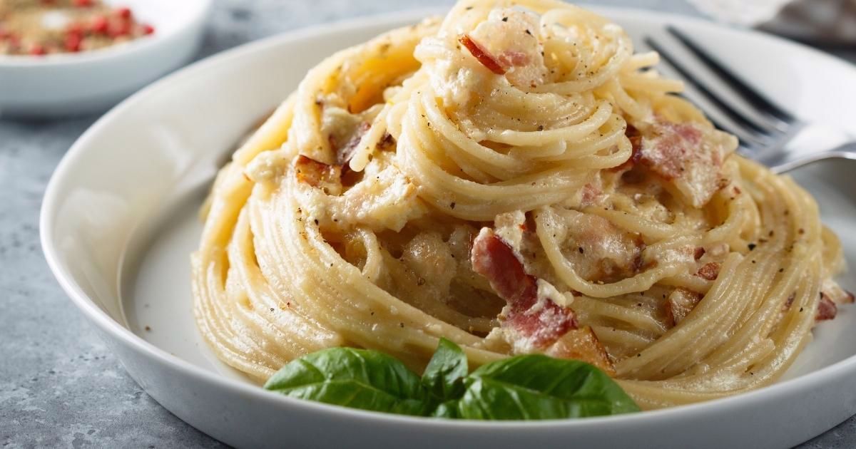 SPAGETTİ CARBONARA