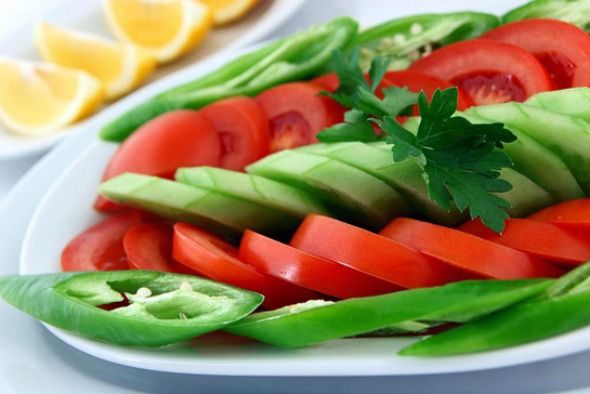 DOMATES SALATALIK SÖĞÜS