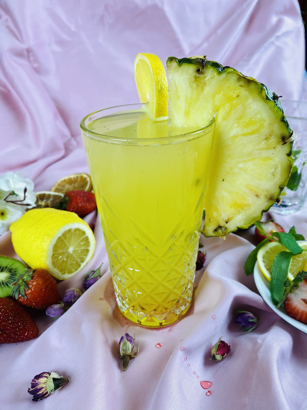 Ananaslı Limonata