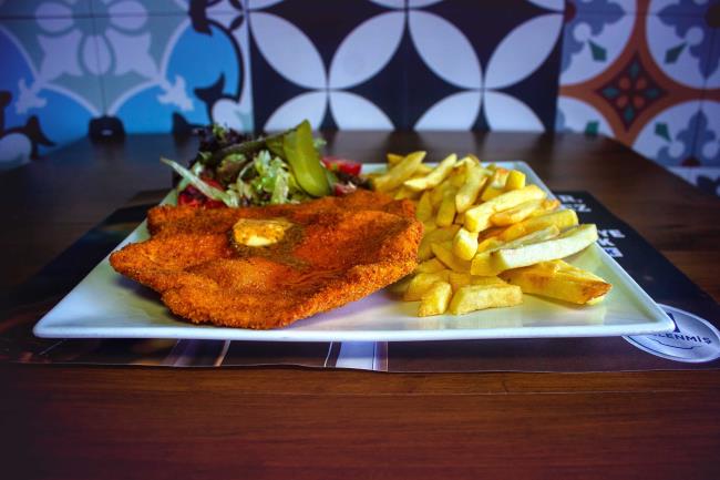 TAVUK ŞİNİTZEL