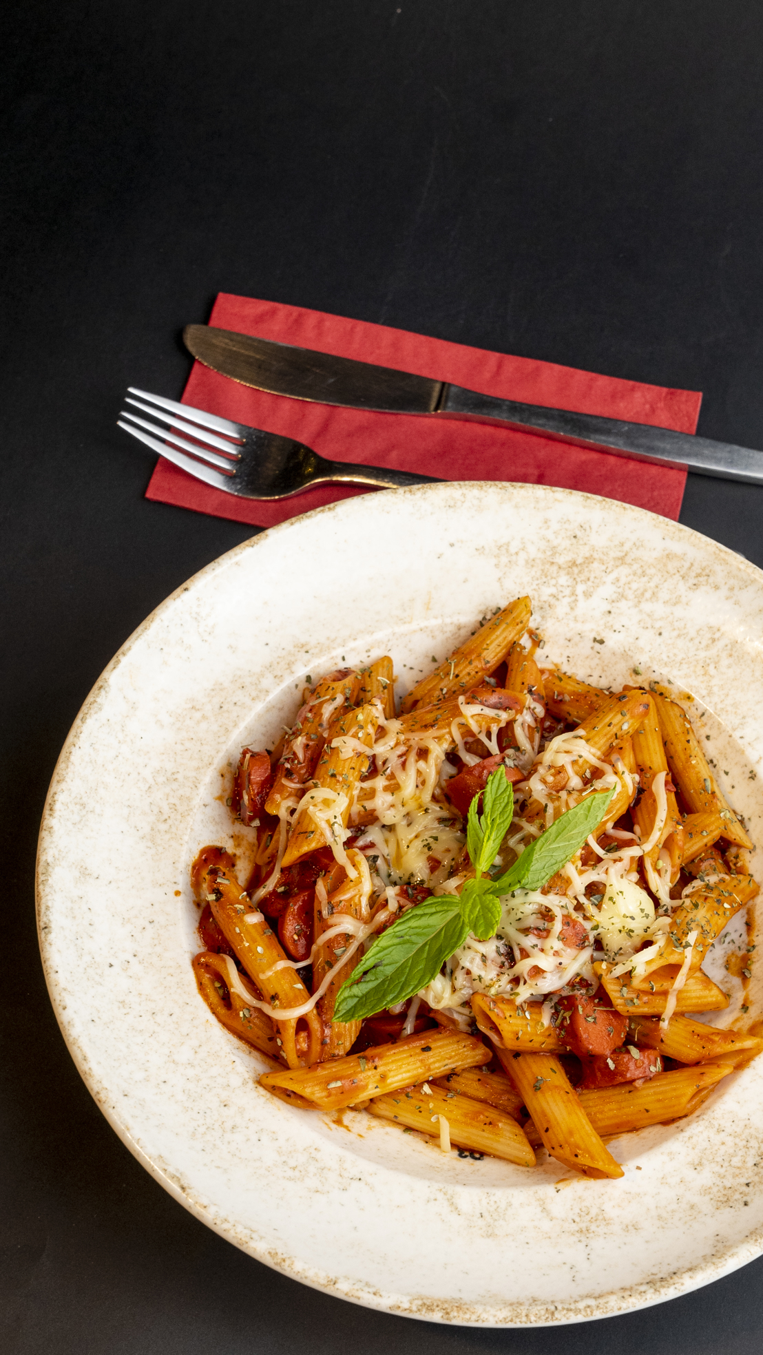 Salçalı Sosisli Penne