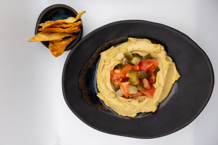hummus with pickles