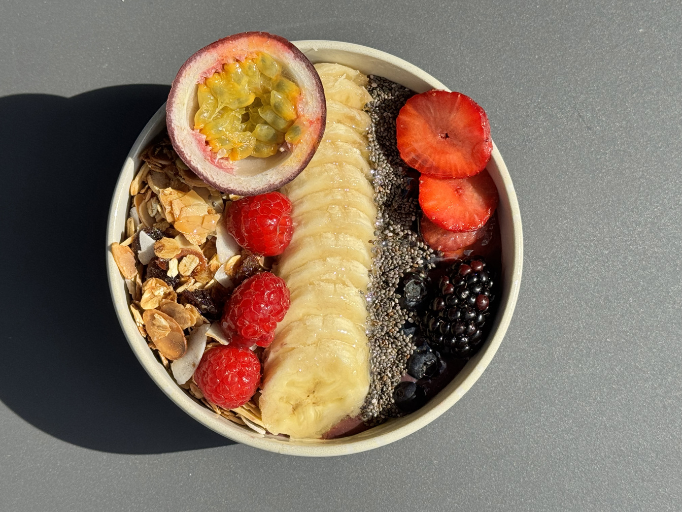 AÇAÍ BOWL MANGO (Vegan & eiskalt)