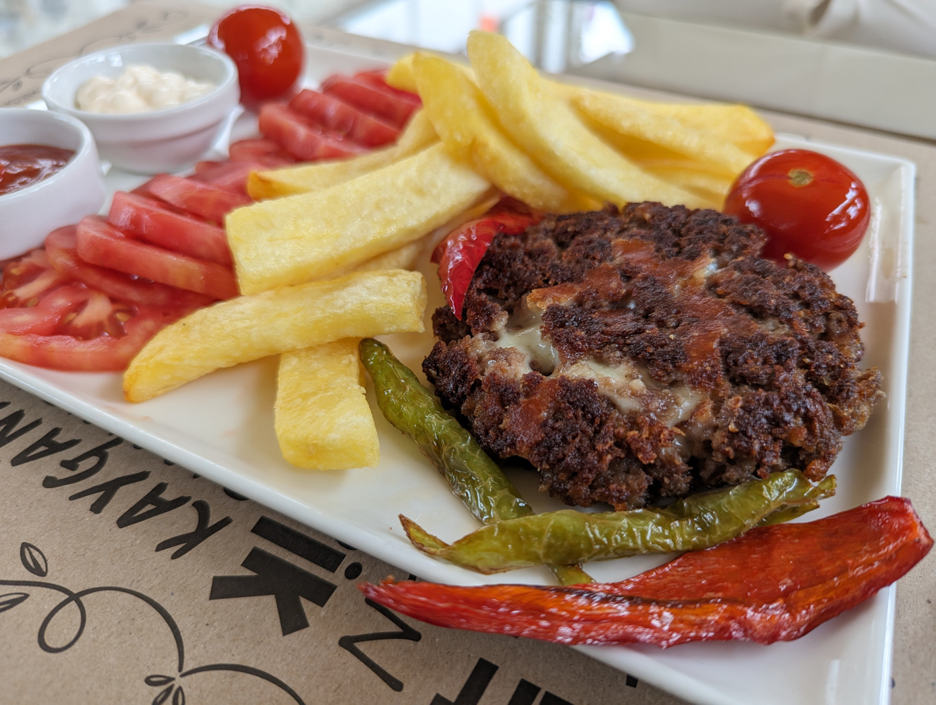 Kaşarlı Köfte