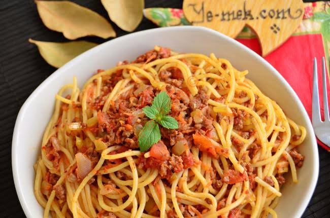 Spagetti Bolonez