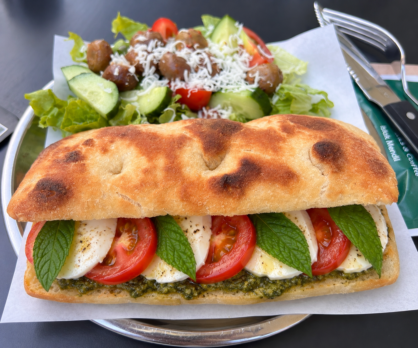 Mozzarella pesto fresh sandwich