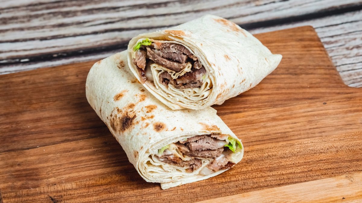 Ət Tantuni (Lavaş)