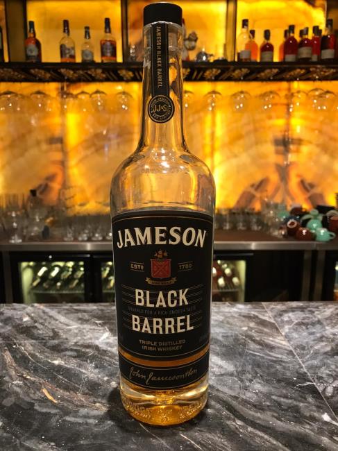 JAMESON BLACK BARREL