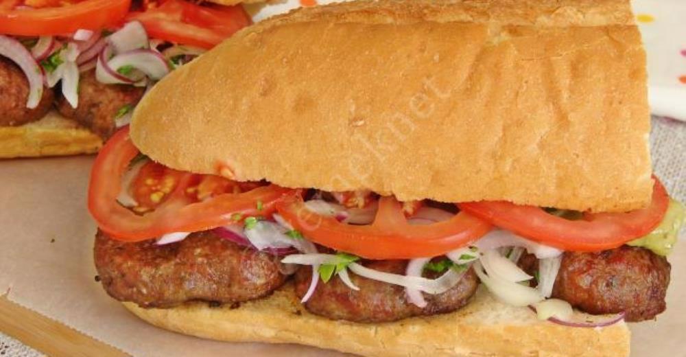 KÖFTE EKMEK+AYRAN
