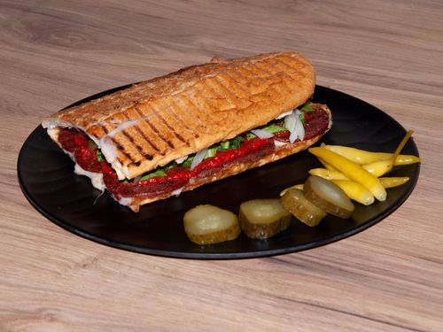 Sucuklu Tost