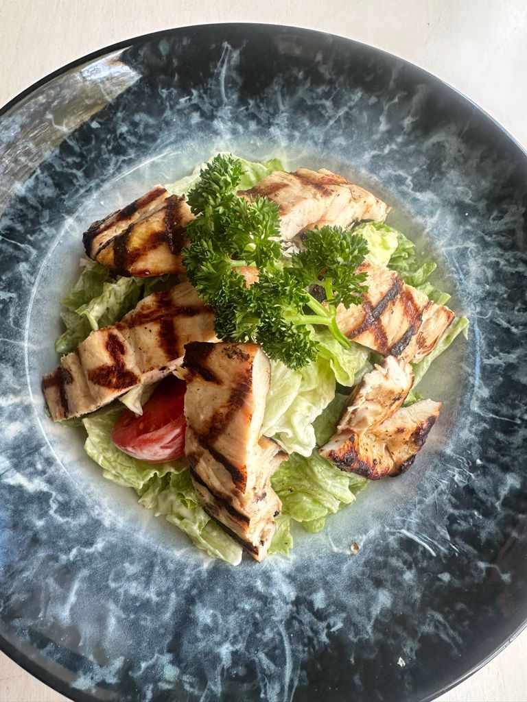 Sezar Salata