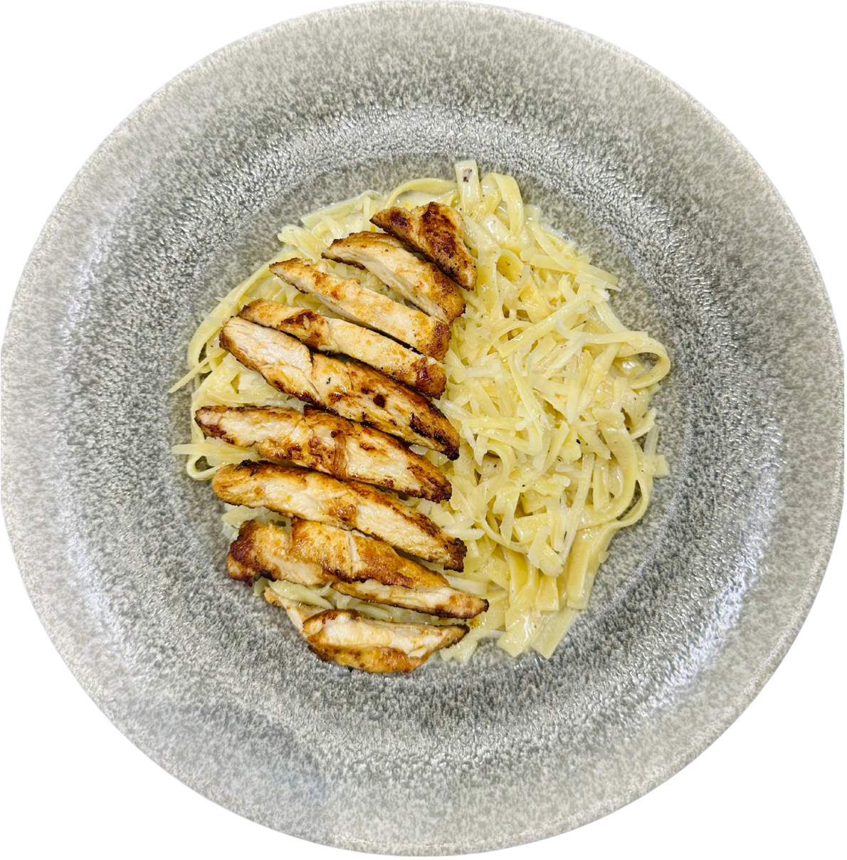 Fettuccine Tavuklu Kremalı Makarna 