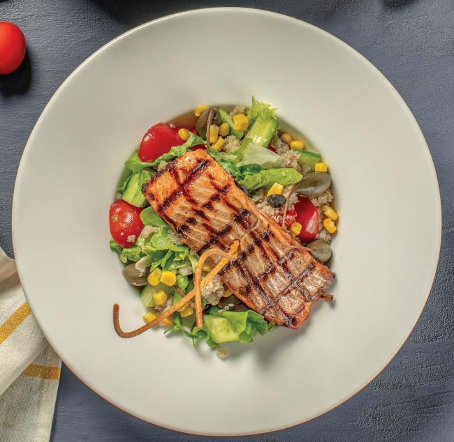 Izgara Somon Salata