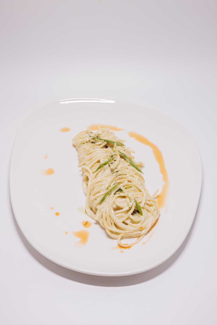 PESTO SOSLU SPAGETTİ