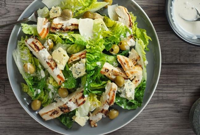 Tavuklu Sezar Salata