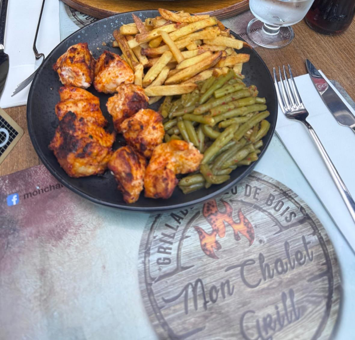 Brochette De Poulet Mariné Aux épices / Tavuk sis (8 pièces)