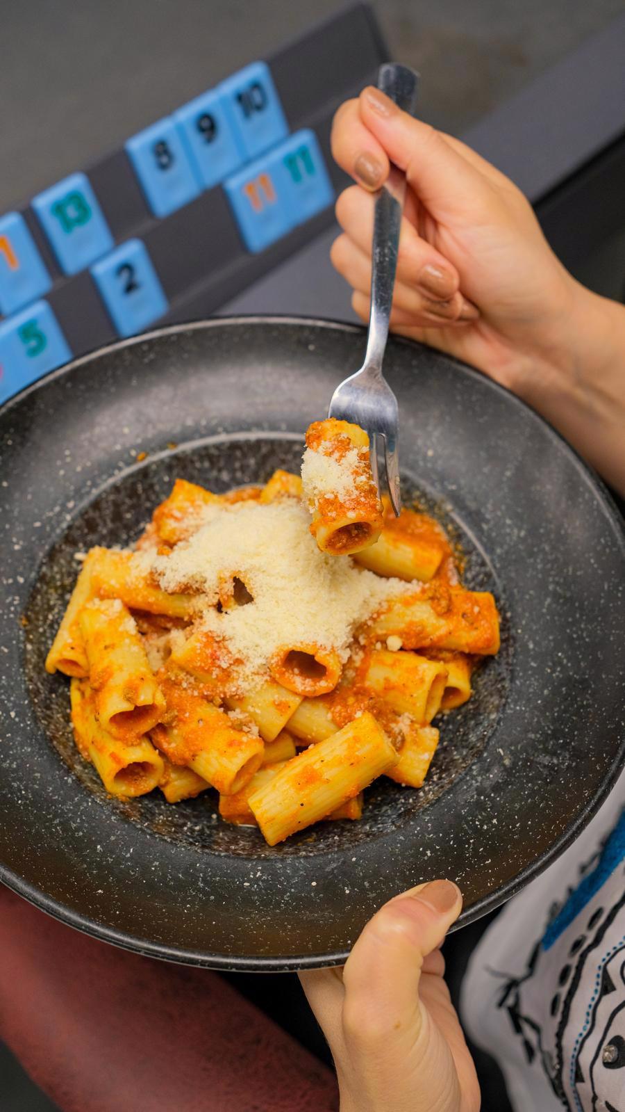Bolonez Soslu Rigatoni 