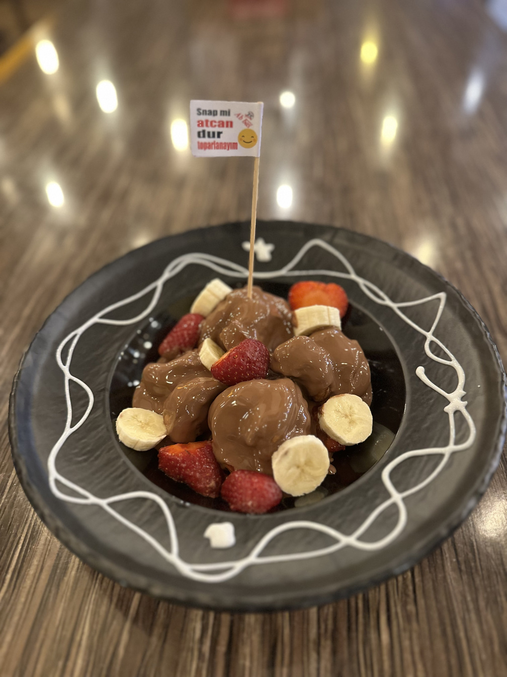 Özel Profiterol