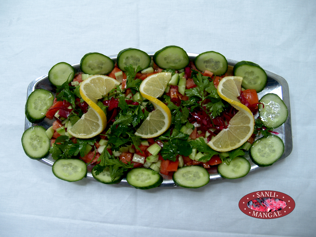 ÇOBAN SALATA