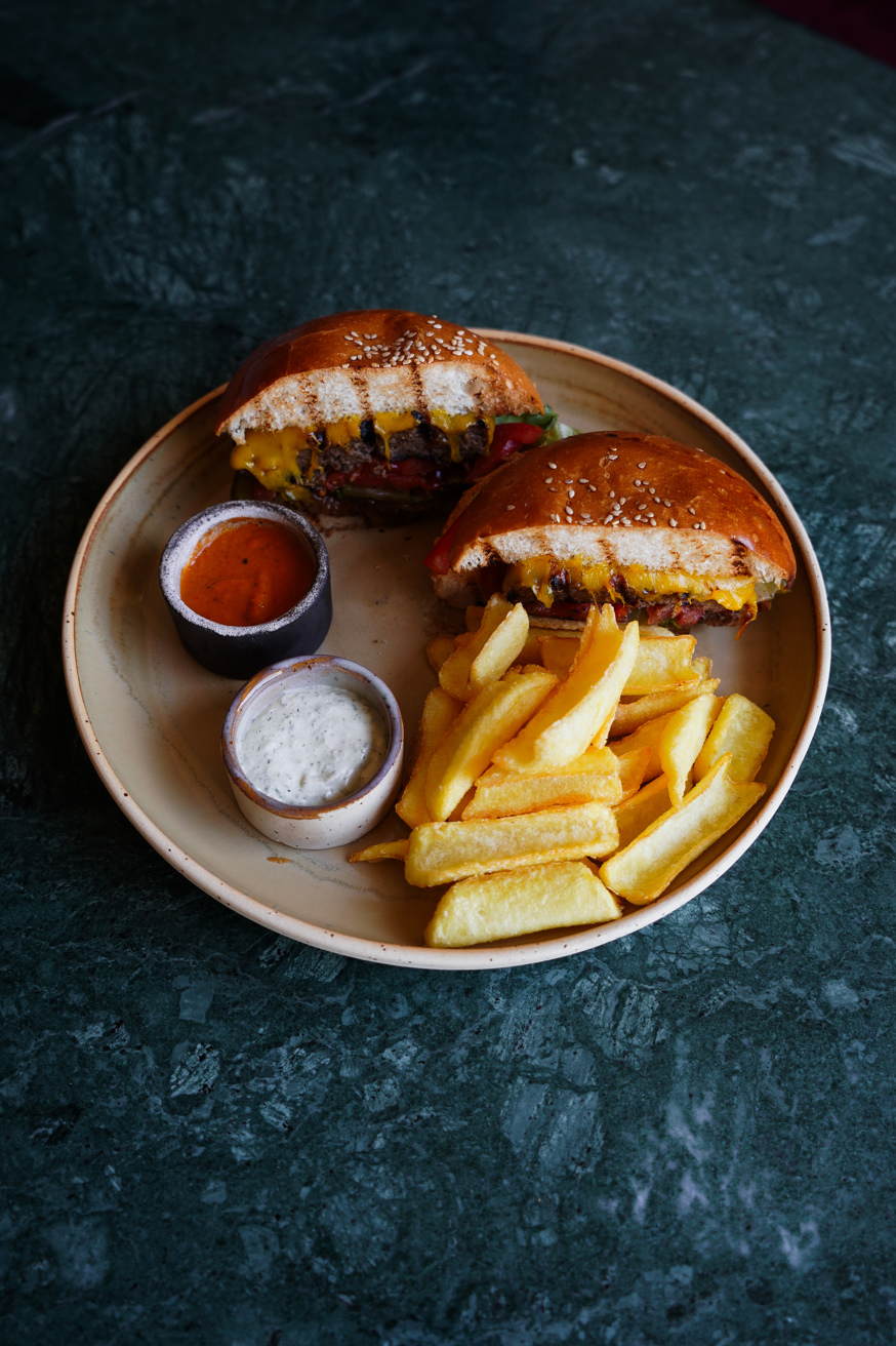 Cheddar Burger