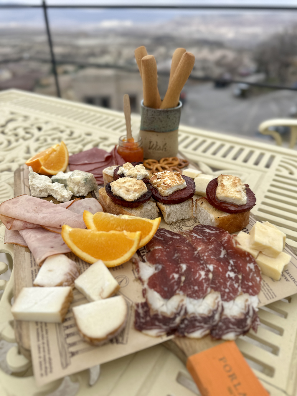 Cheese & Charcuterie Plate