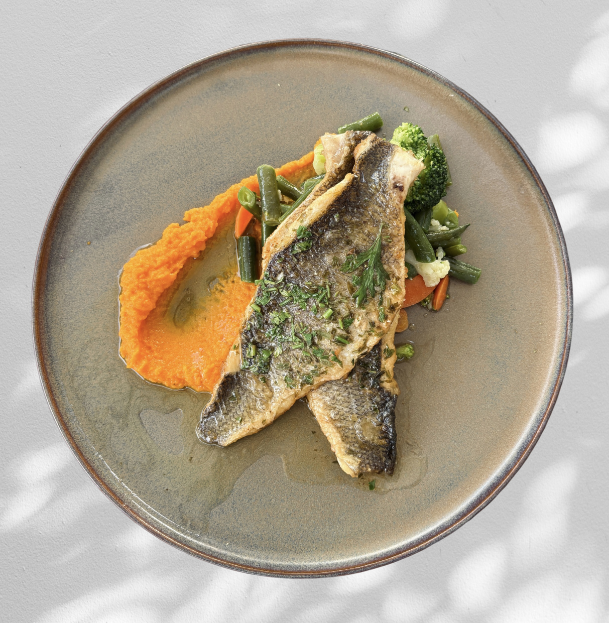 Sea Bass with Lemon Sauce