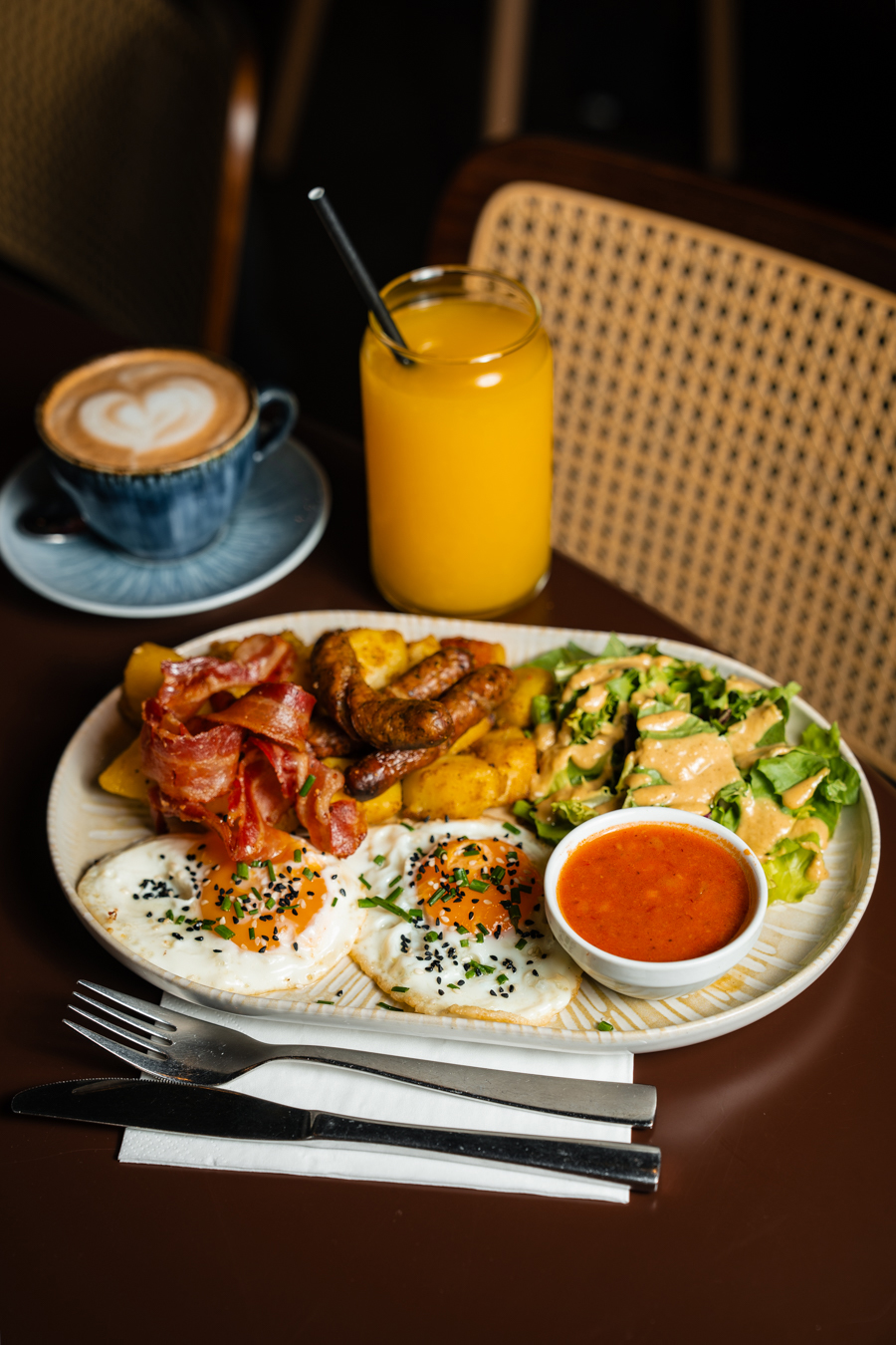ENGLISH BREAKFAST