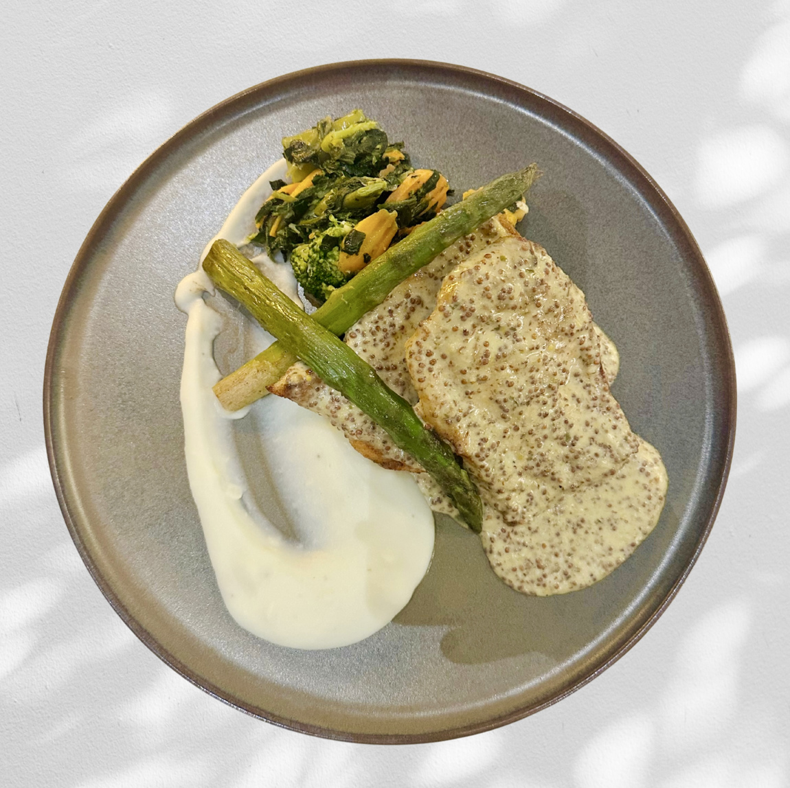 Grilled Chicken with Mustard Seed Sauce