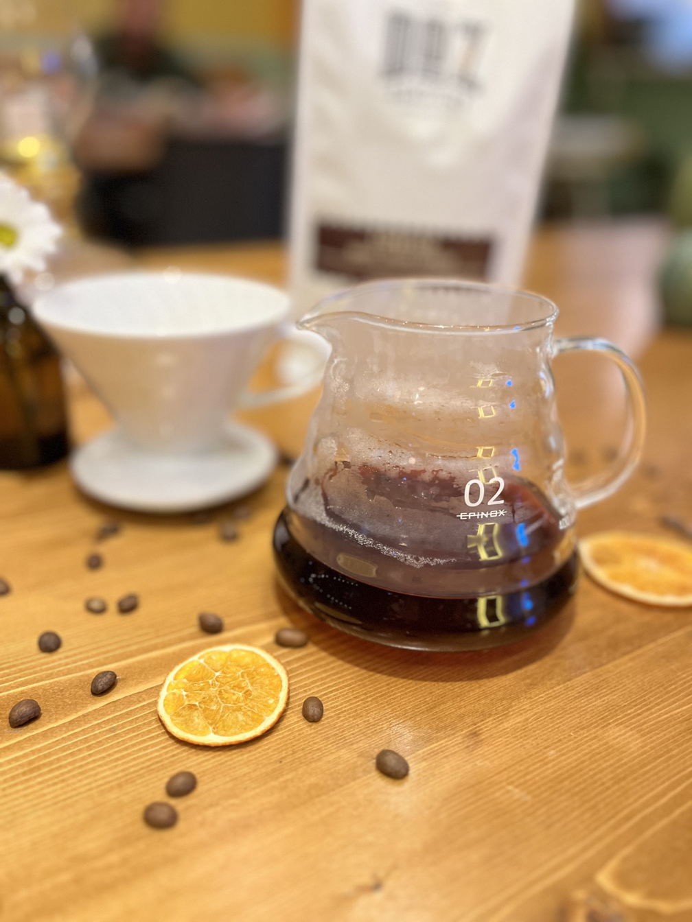 V60 Brewing Coffee