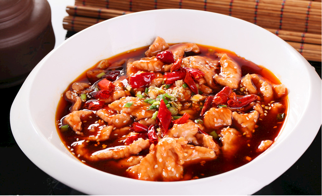 水煮肉片 Свинина тушеная в овощах с острым перцем