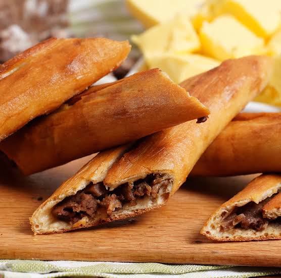 Kapalı Kavurmalı Pide