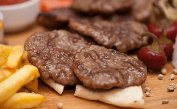 Izgara Köfte (Grilled Meatballs)