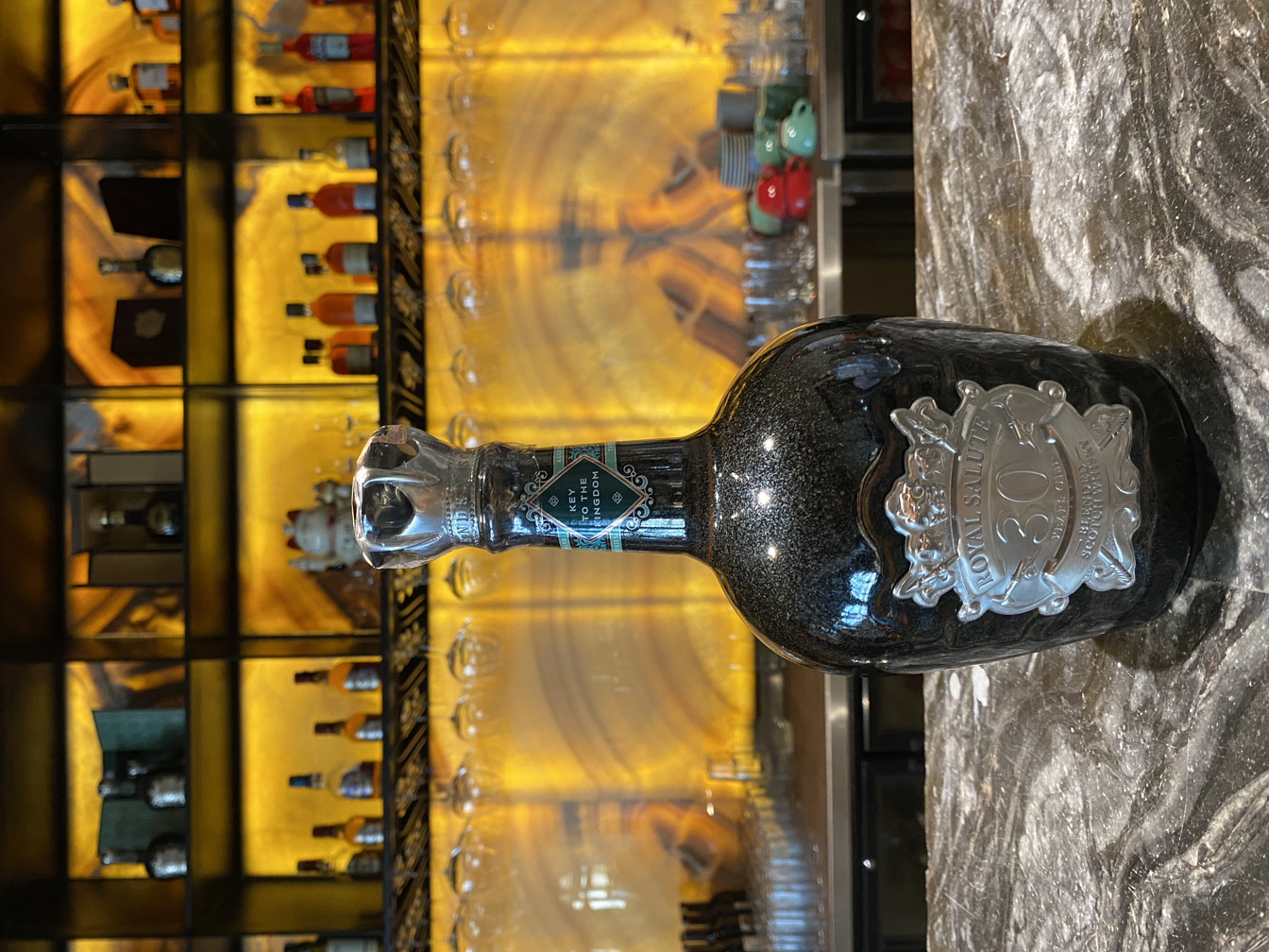 ROYAL SALUTE 30 YEARS 