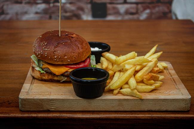 LATİKA BURGER