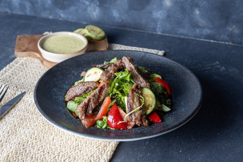 Köfte Salata