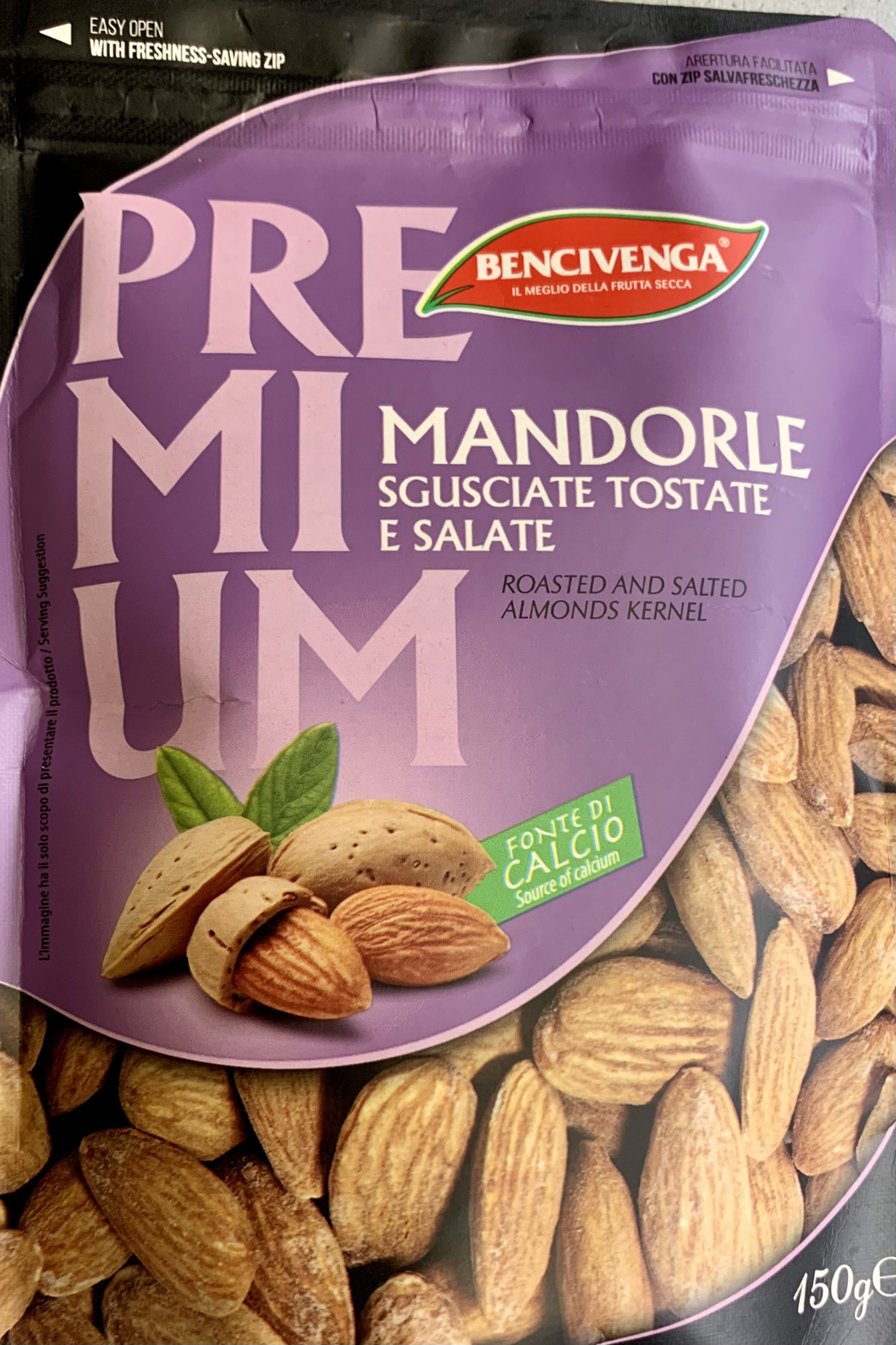 Bencivenga Almonds €