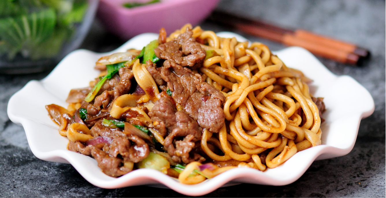 牛肉炒面 - Жареная лапша с говядиной